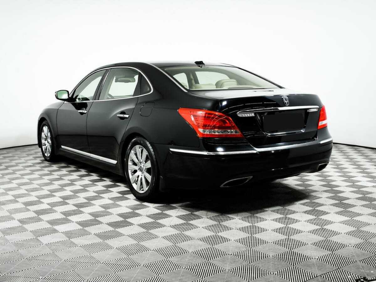 Hyundai Equus с пробегом — 2012 год. Фото: #6