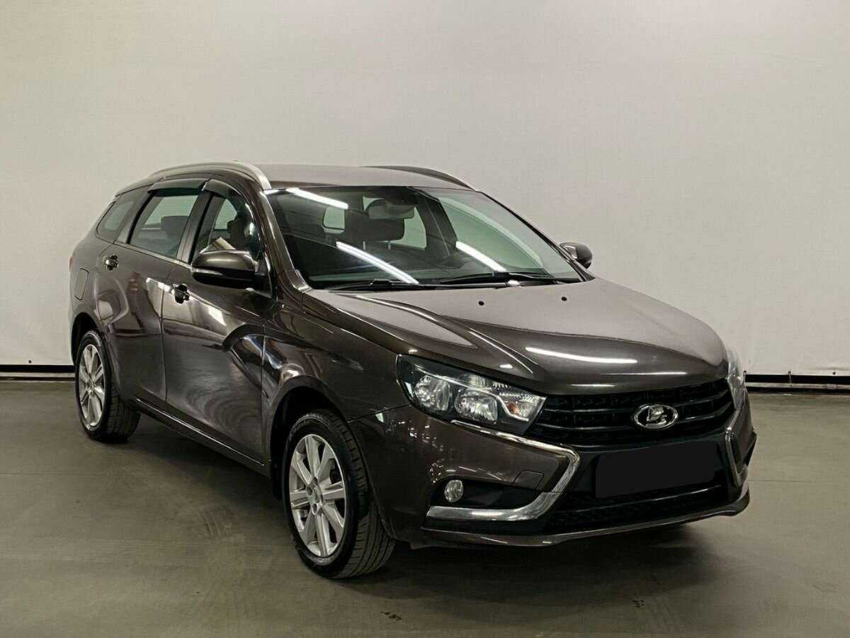 Lada (ВАЗ) Vesta с пробегом — 2019 год. Фото: #2