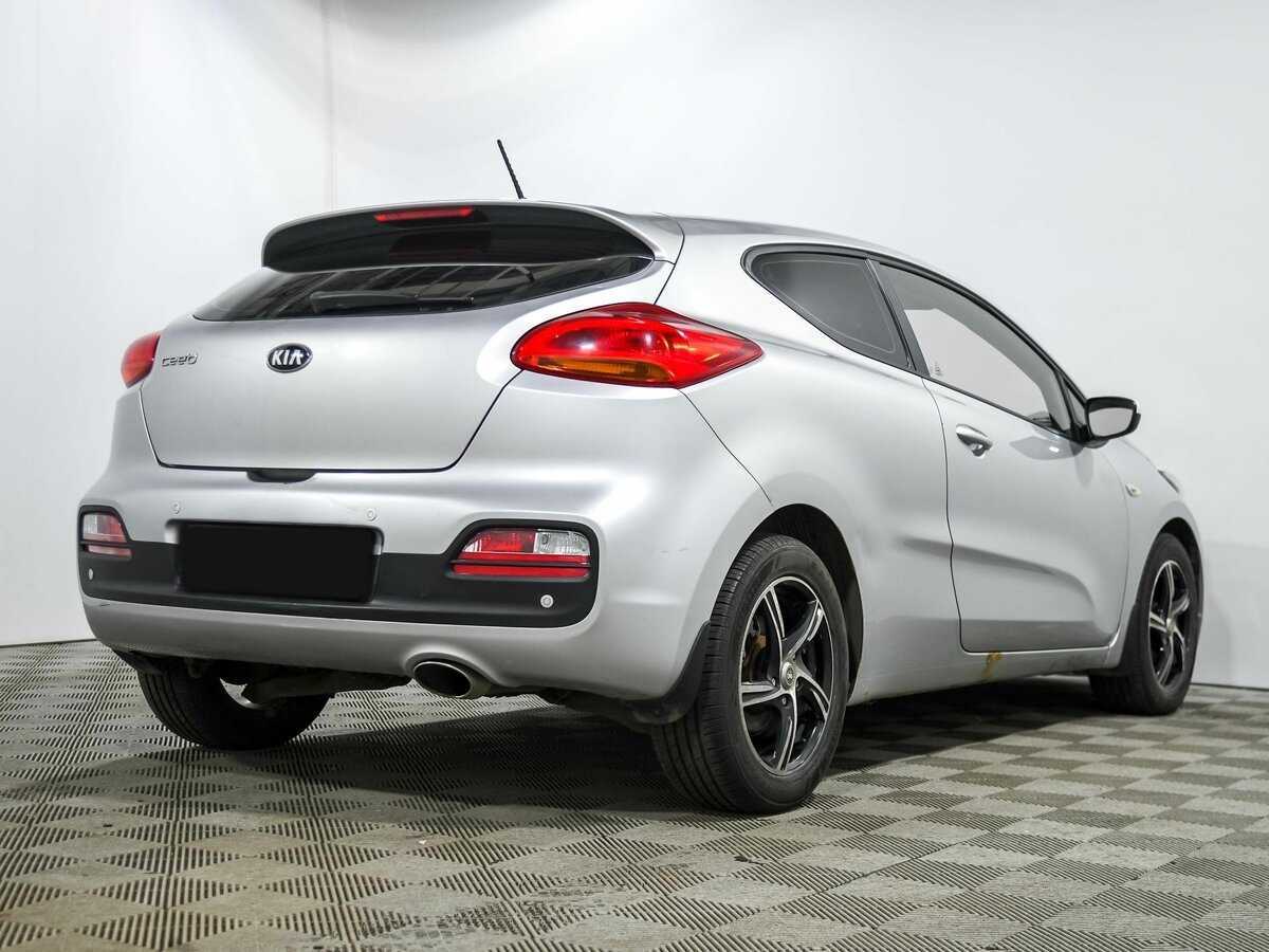 Kia Ceed с пробегом — 2013 год. Фото: #3
