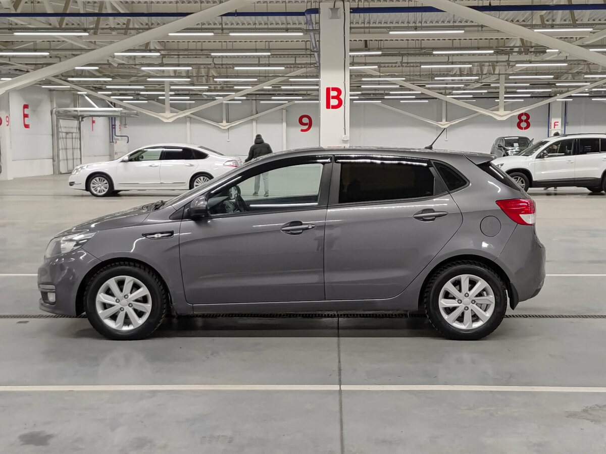 Kia Rio с пробегом — 2016 год. Фото: #7