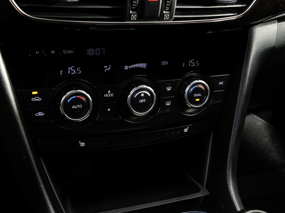 Mazda 6 с пробегом — 2014 год. Фото: #11