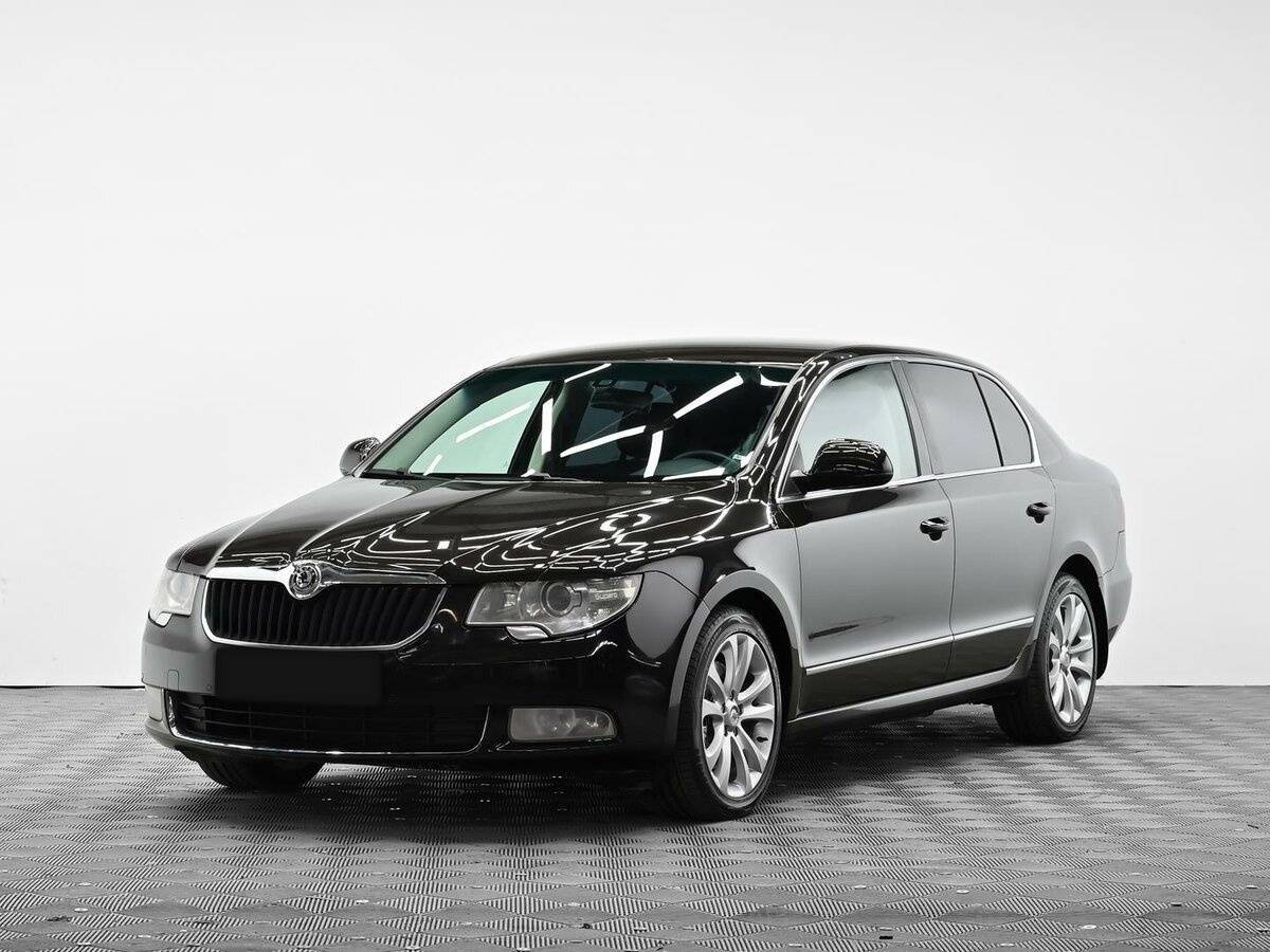 Skoda Superb с пробегом — 2012 год. Посмотреть фото