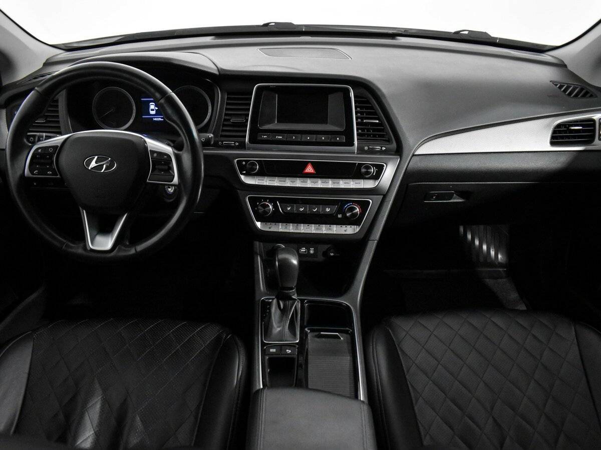 Hyundai Sonata с пробегом — 2019 год. Фото: #10