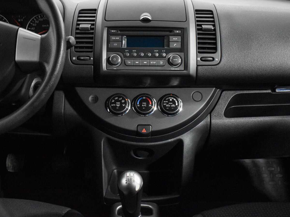 Nissan Note с пробегом — 2013 год. Фото: #13