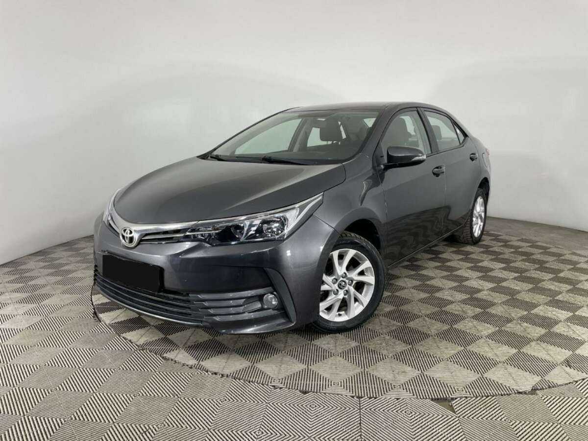 Toyota Corolla с пробегом — 2017 год. Посмотреть фото