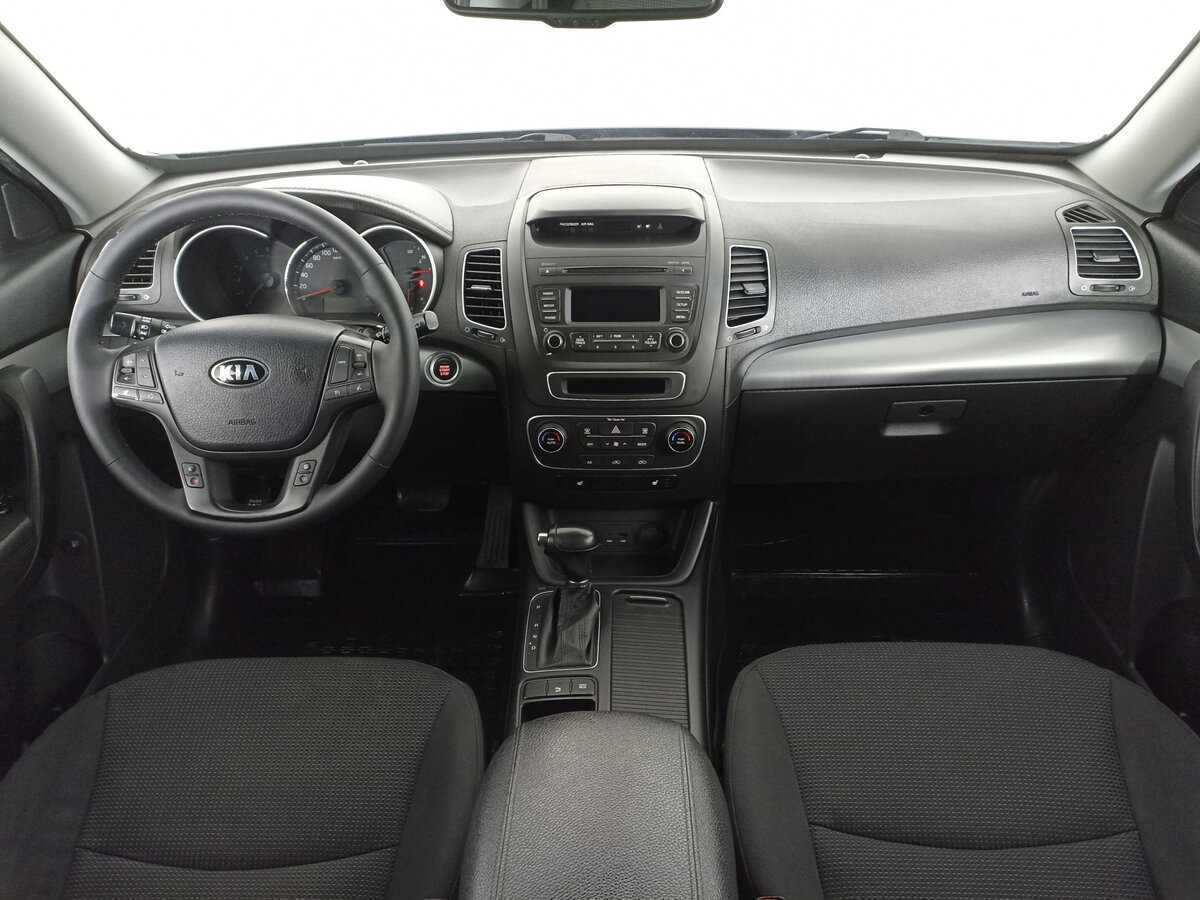 Kia Sorento с пробегом — 2014 год. Фото: #10