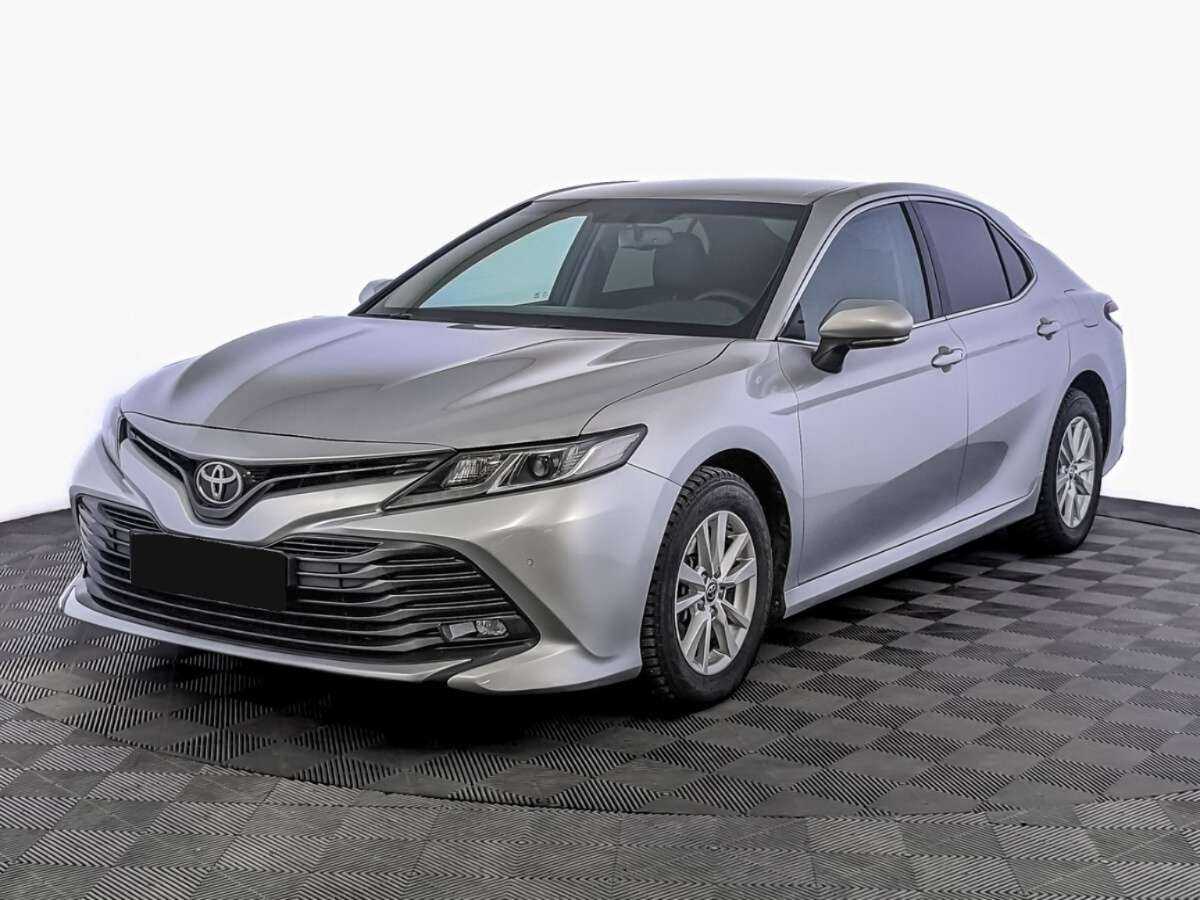 Toyota Camry с пробегом — 2020 год. Посмотреть фото