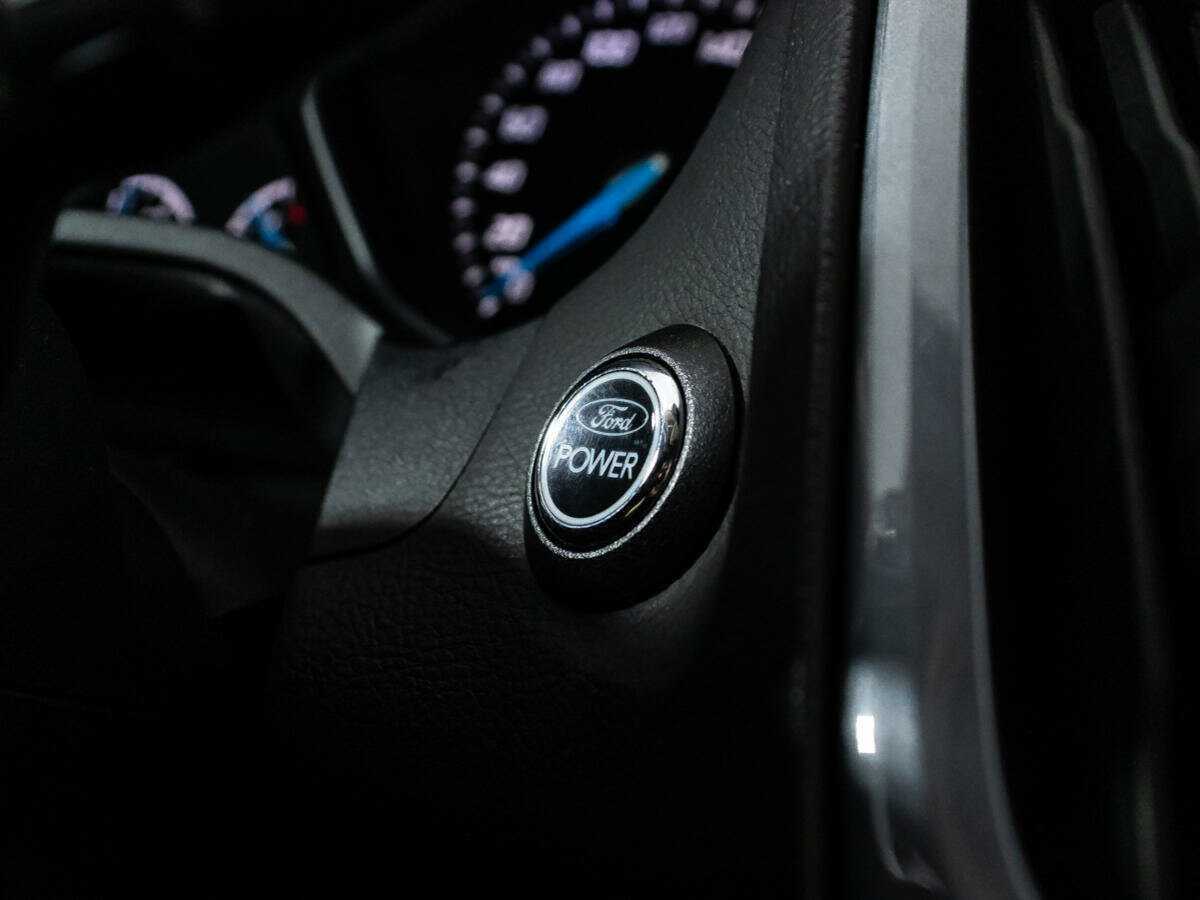Ford Focus с пробегом — 2013 год. Фото: #15