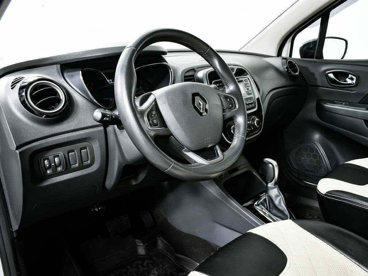Renault Kaptur с пробегом — 2016 год. Фото: #12