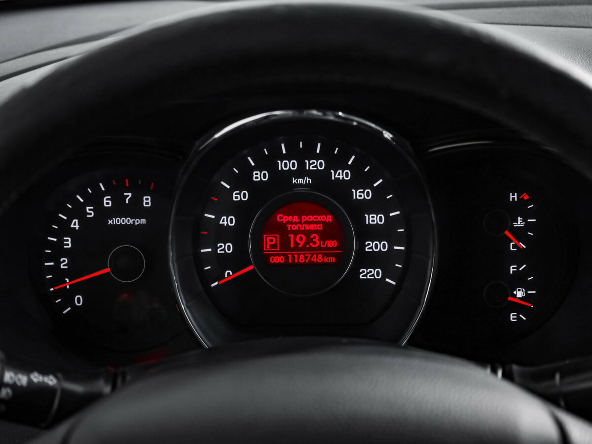 Kia Rio с пробегом — 2013 год. Фото: #7