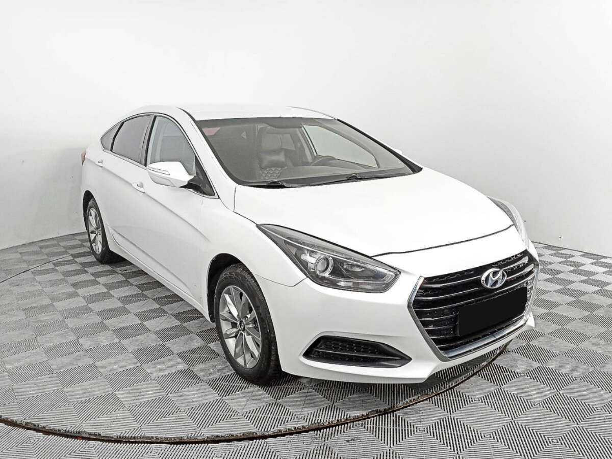 Hyundai i40 с пробегом — 2015 год. Фото: #2