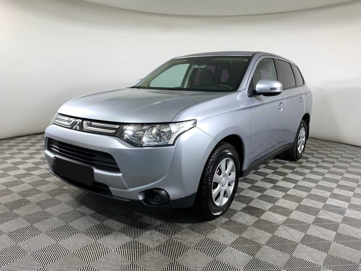 Mitsubishi Outlander с пробегом — 2013 год. Посмотреть фото