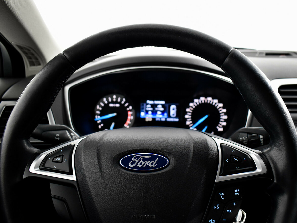 Ford Mondeo с пробегом — 2017 год. Фото: #12