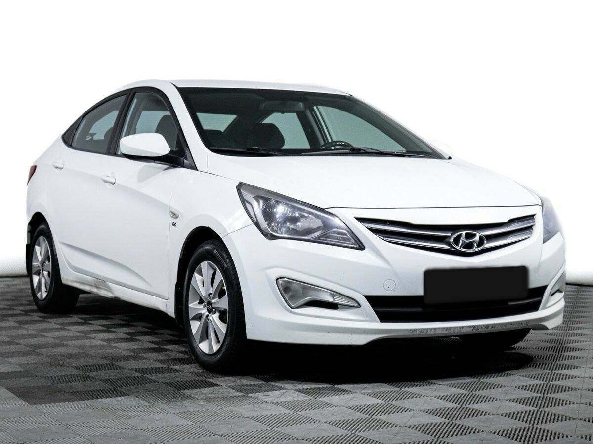 Hyundai Solaris с пробегом — 2016 год. Фото: #2