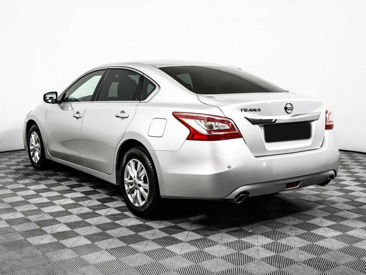 Nissan Teana с пробегом — 2015 год. Фото: #6