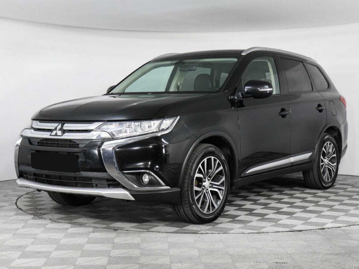 Mitsubishi Outlander с пробегом — 2016 год. Посмотреть фото