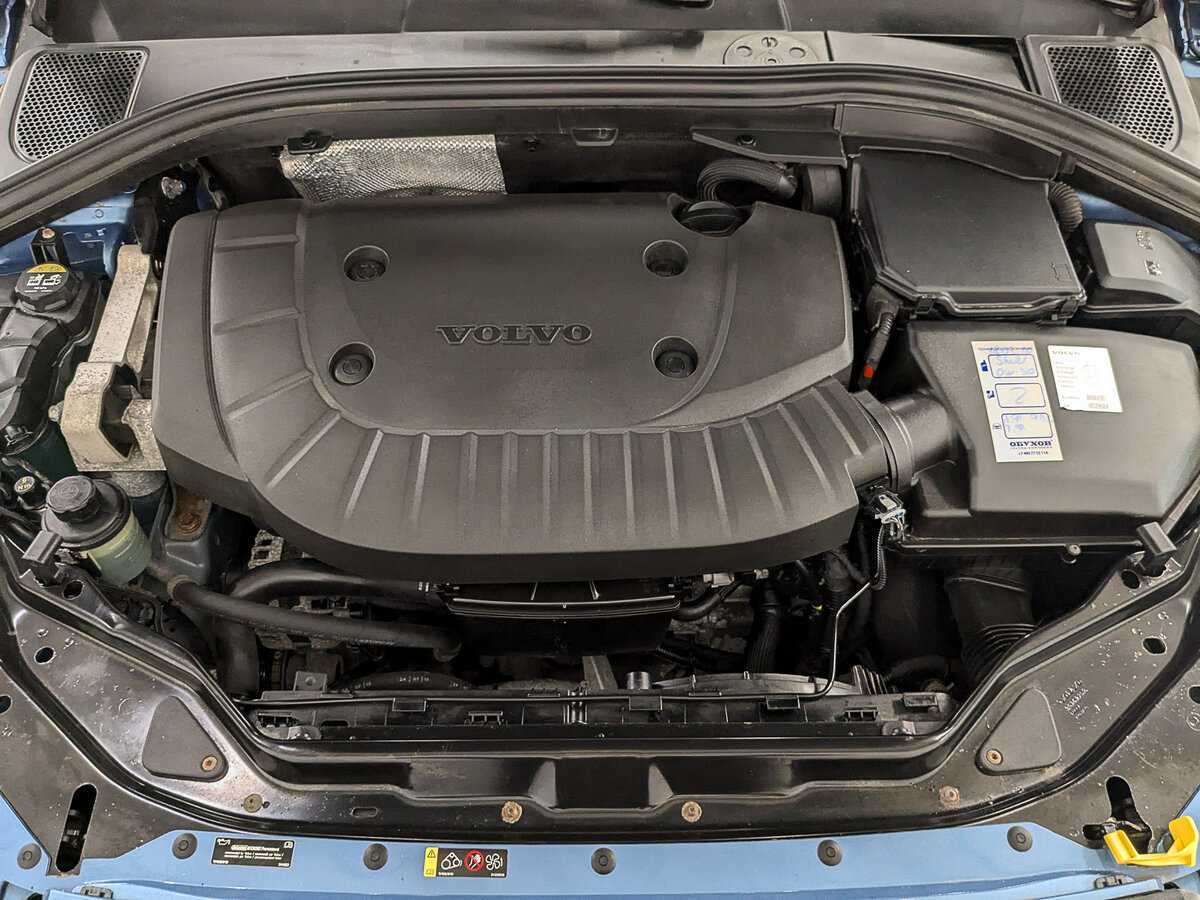 Volvo XC60 с пробегом — 2015 год. Фото: #8
