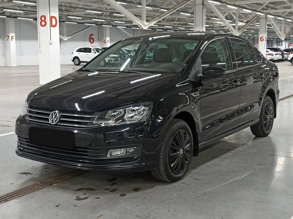 Volkswagen Polo с пробегом — 2018 год. Фото: #0