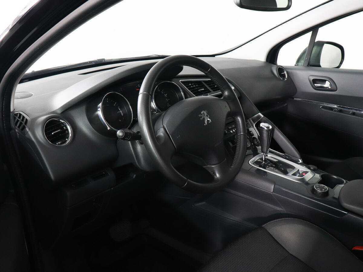 Peugeot 3008 с пробегом — 2016 год. Фото: #9