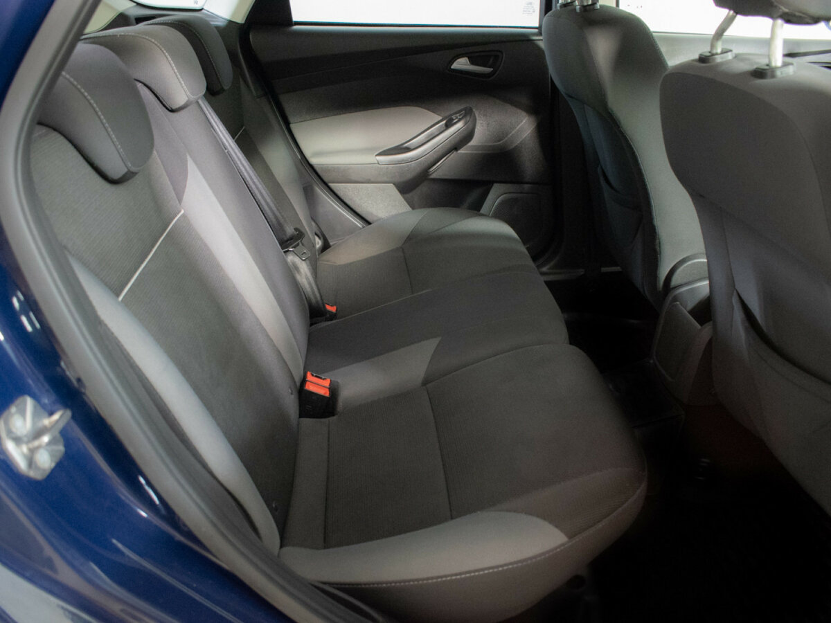 Ford Focus с пробегом — 2014 год. Фото: #9