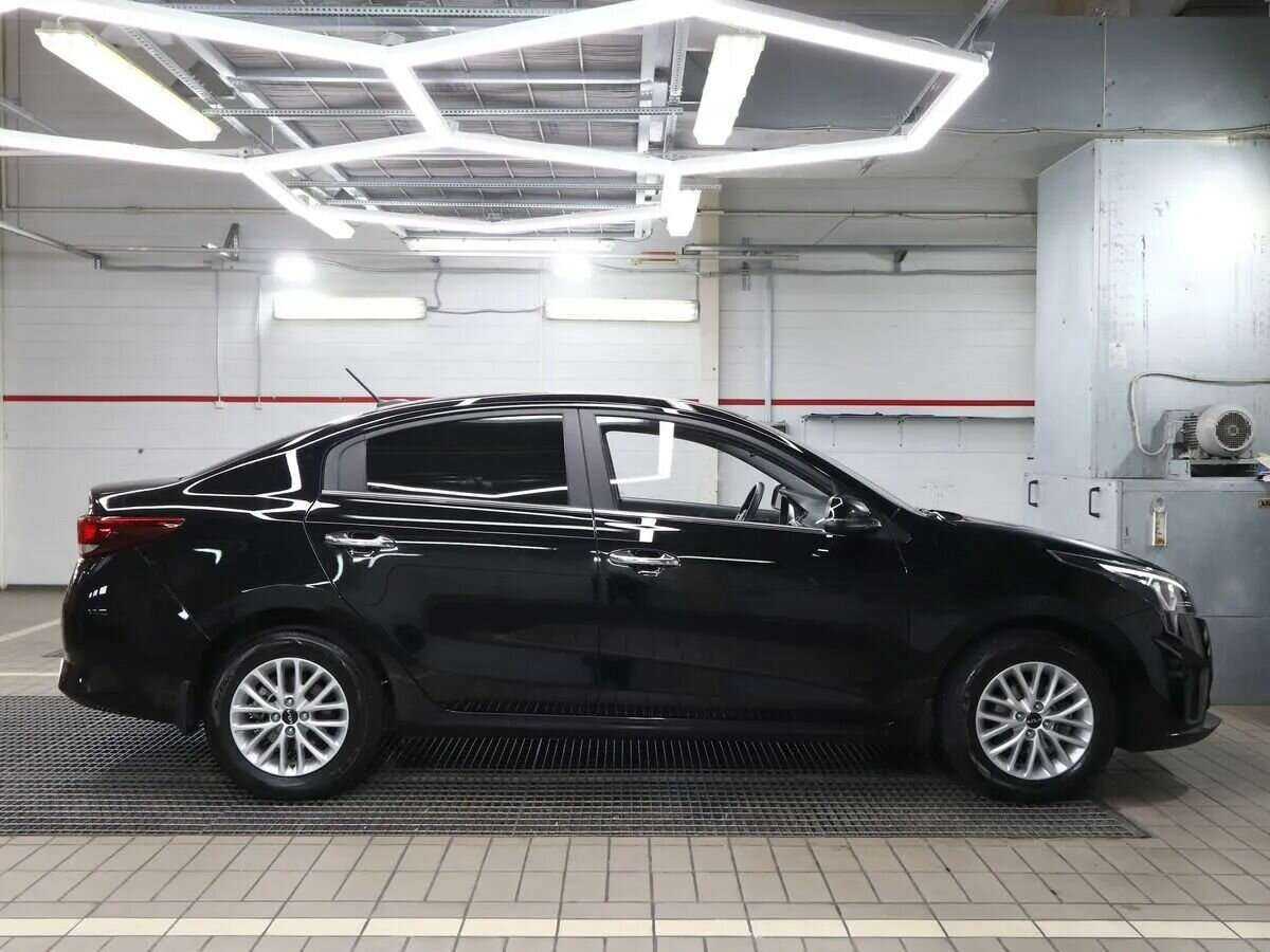 Kia Rio с пробегом — 2021 год. Фото: #11