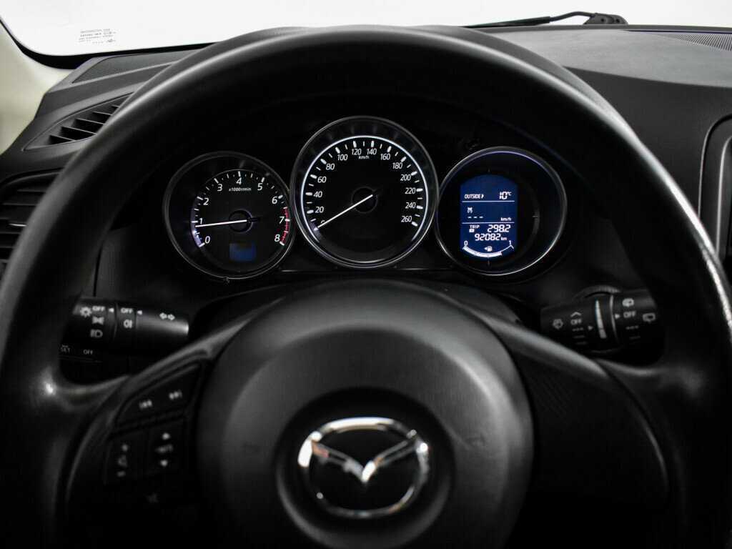 Mazda CX-5 с пробегом — 2015 год. Фото: #18