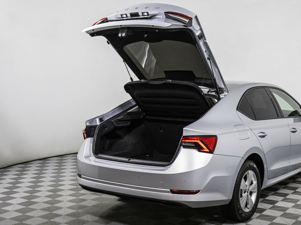 Skoda Octavia с пробегом — 2020 год. Фото: #13