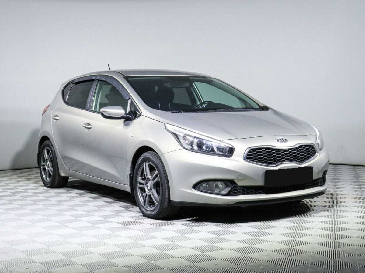 Kia Ceed с пробегом — 2012 год. Фото: #2