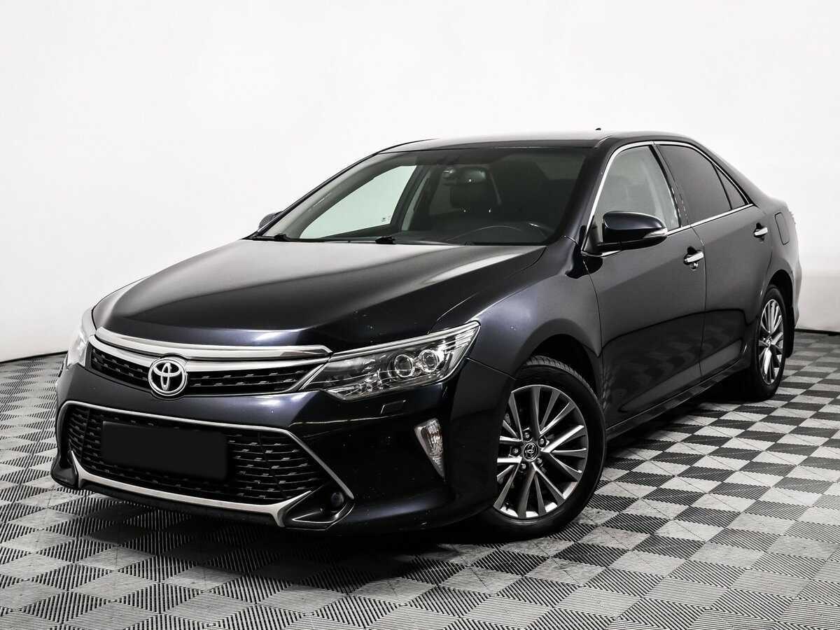 Toyota Camry с пробегом — 2017 год. Посмотреть фото