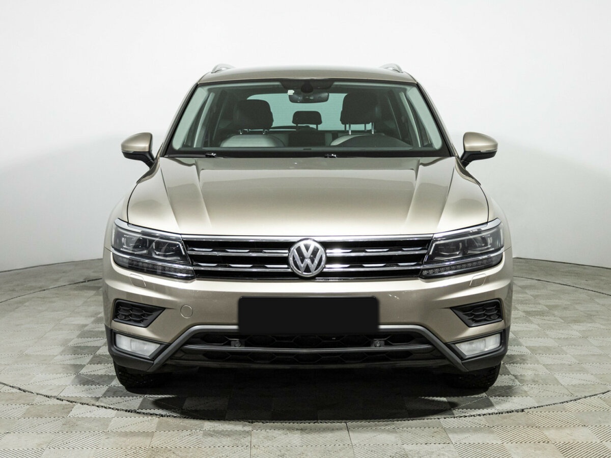 Volkswagen Tiguan с пробегом — 2017 год. Фото: #1