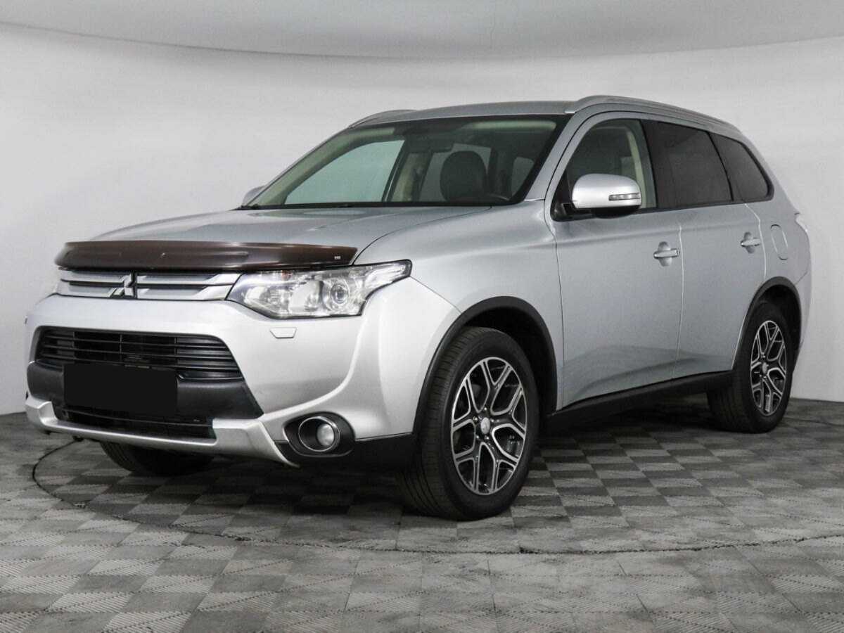 Mitsubishi Outlander с пробегом — 2014 год. Посмотреть фото