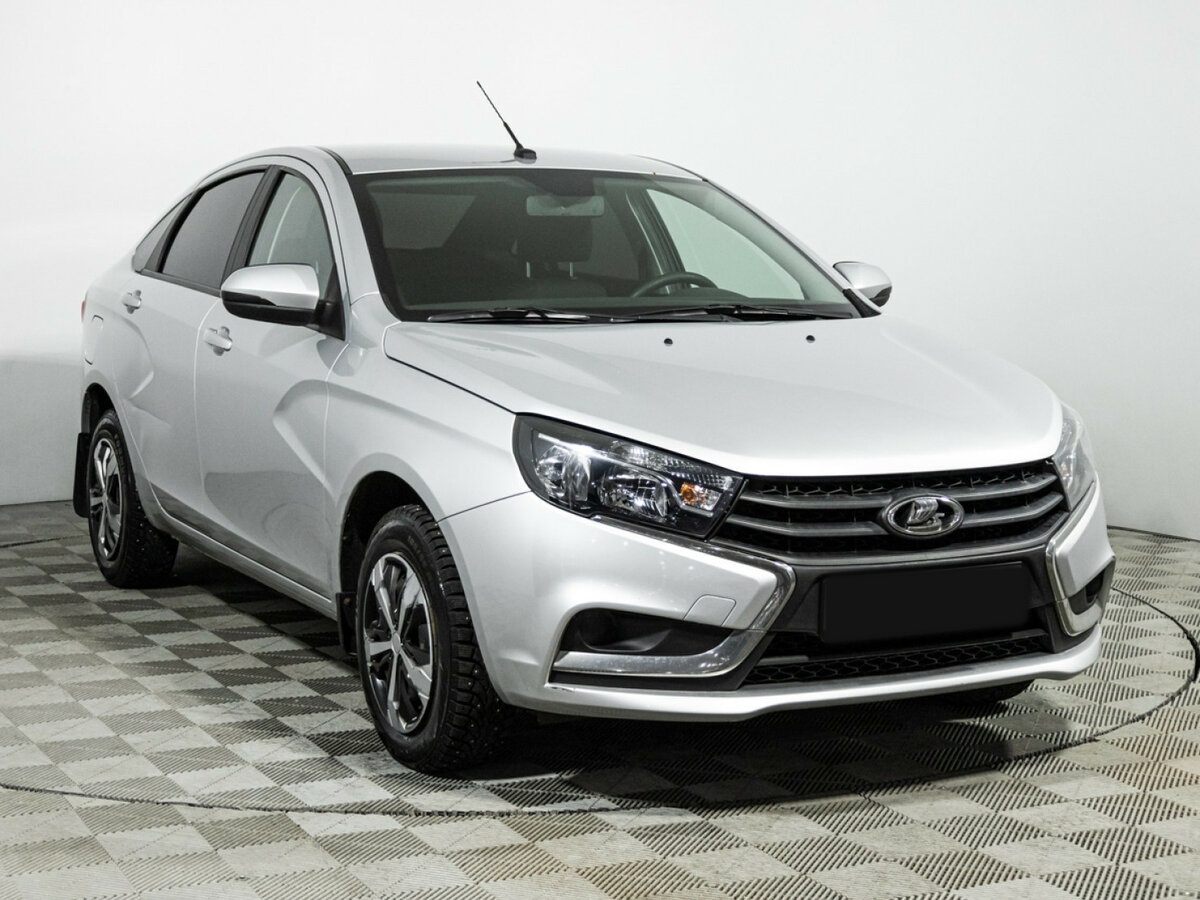 Lada (ВАЗ) Vesta с пробегом — 2019 год. Фото: #2