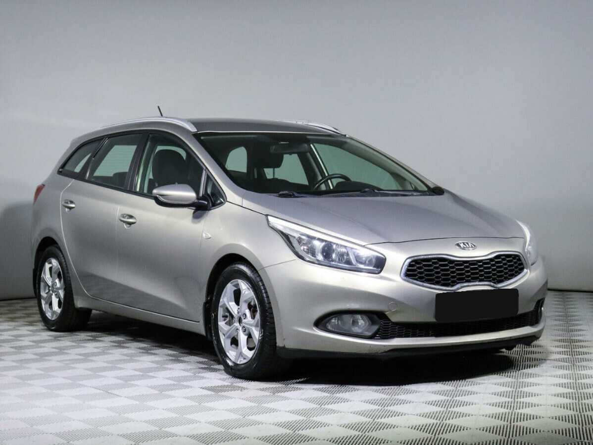 Kia Ceed с пробегом — 2013 год. Фото: #2