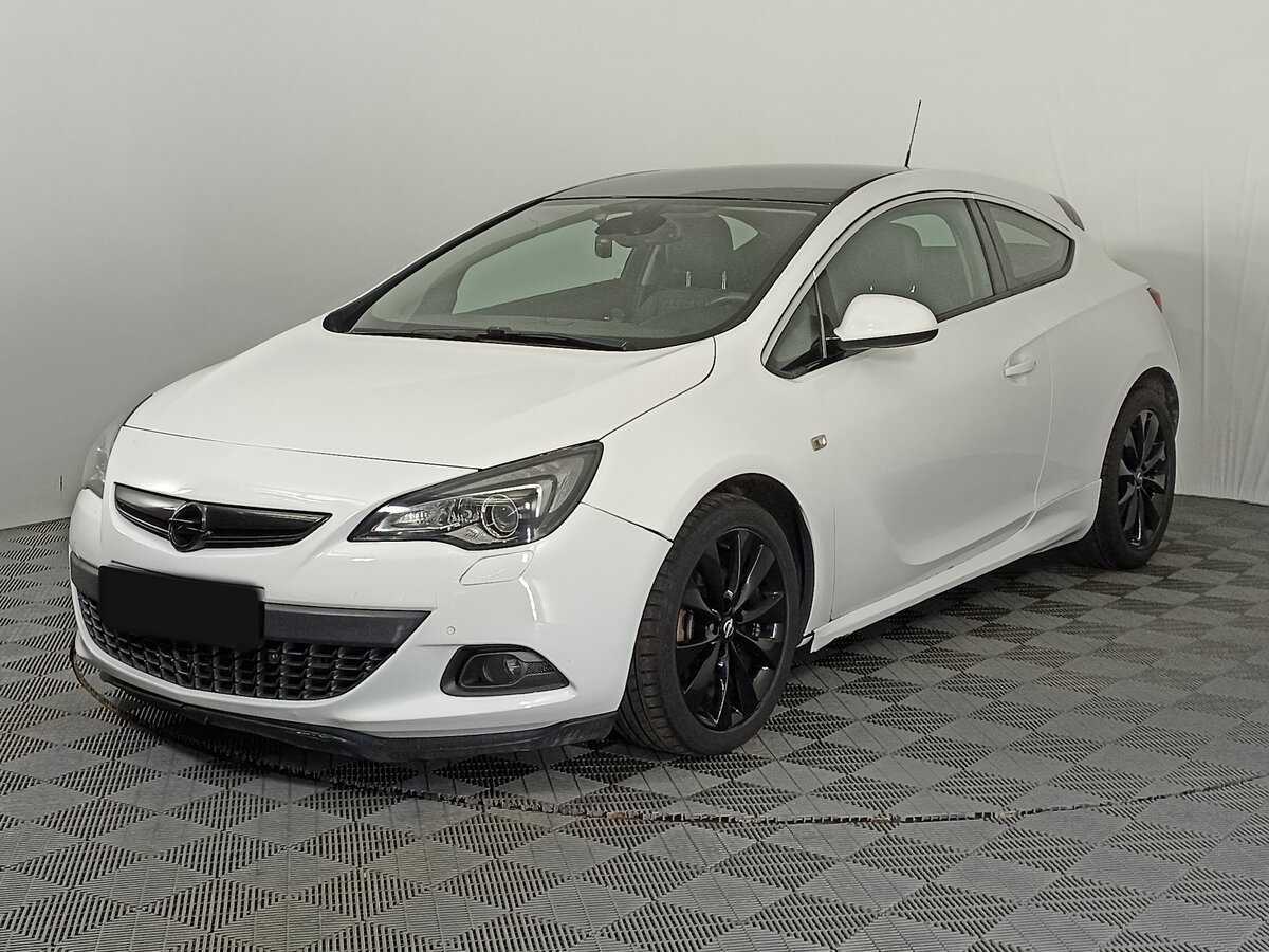 Opel Astra с пробегом — 2013 год. Посмотреть фото