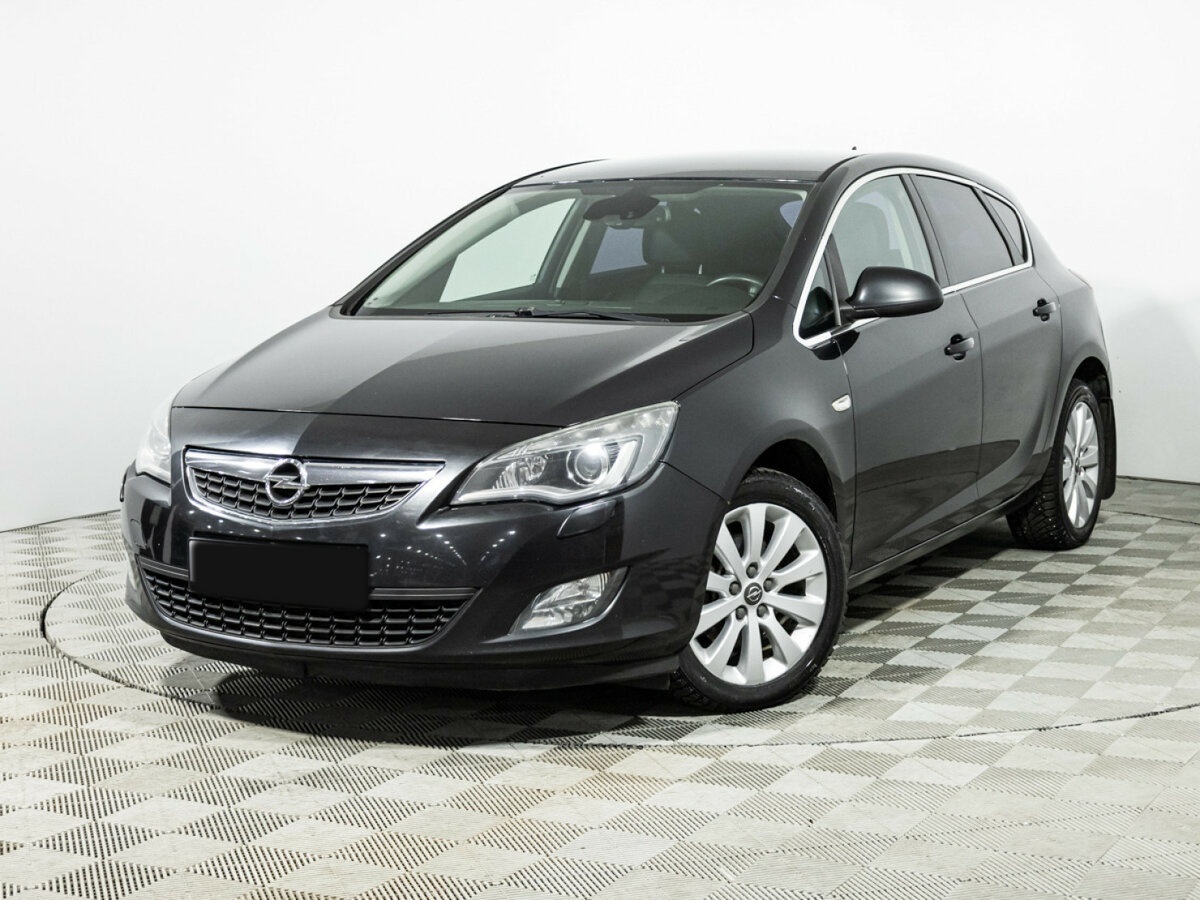 Opel Astra с пробегом — 2012 год. Посмотреть фото