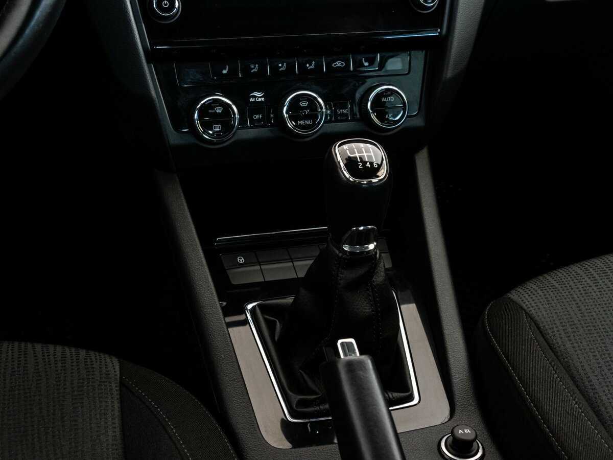 Skoda Octavia с пробегом — 2018 год. Фото: #9