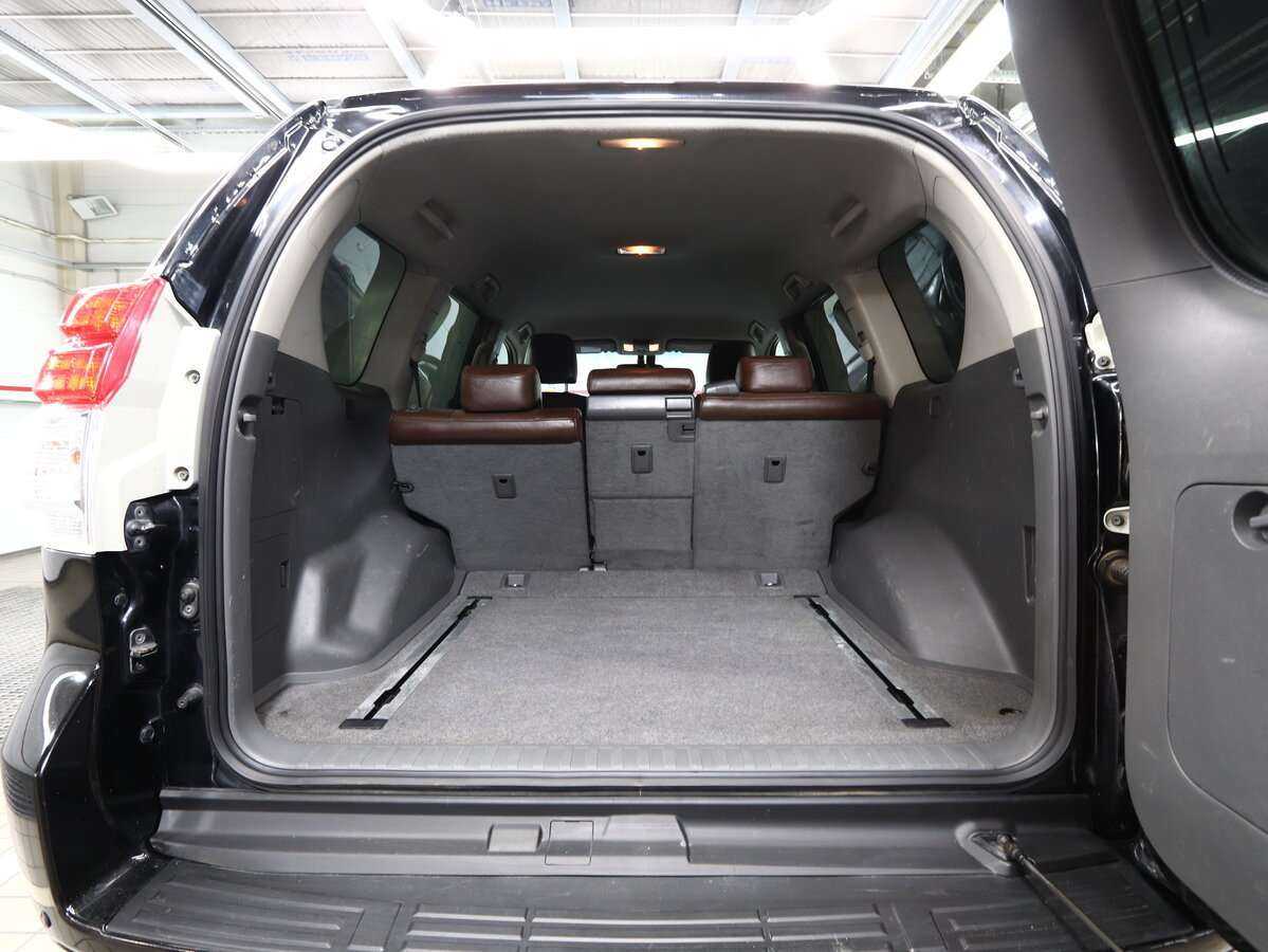 Toyota Land Cruiser Prado с пробегом — 2013 год. Фото: #3