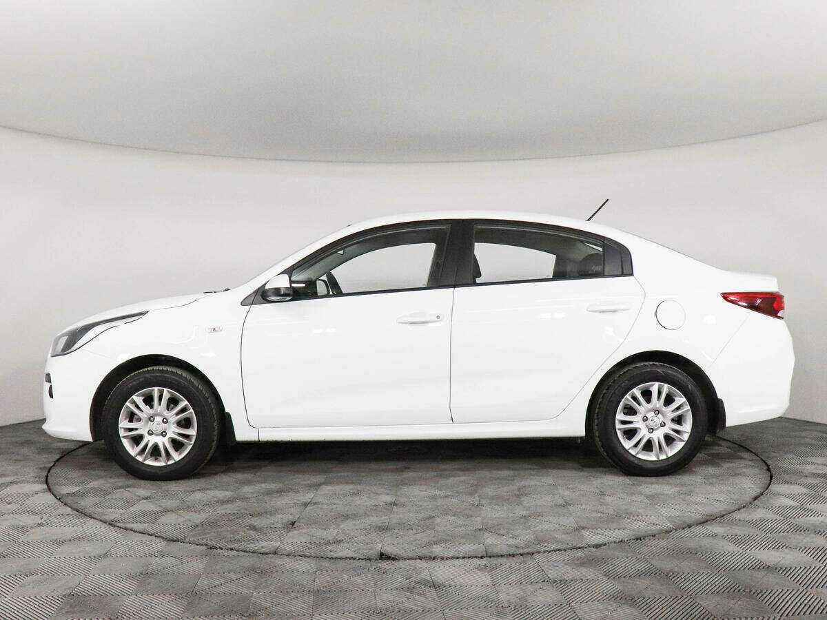Kia Rio с пробегом — 2019 год. Фото: #7