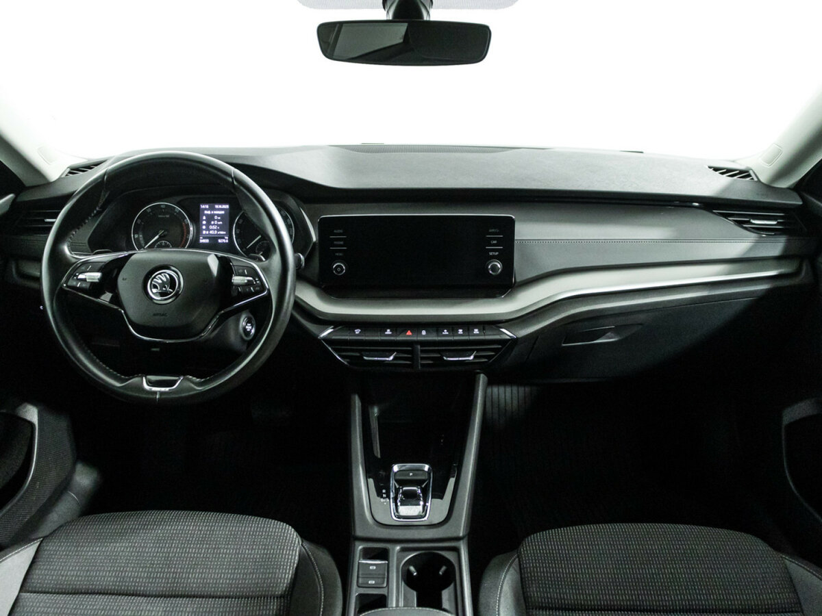 Skoda Octavia с пробегом — 2021 год. Фото: #12