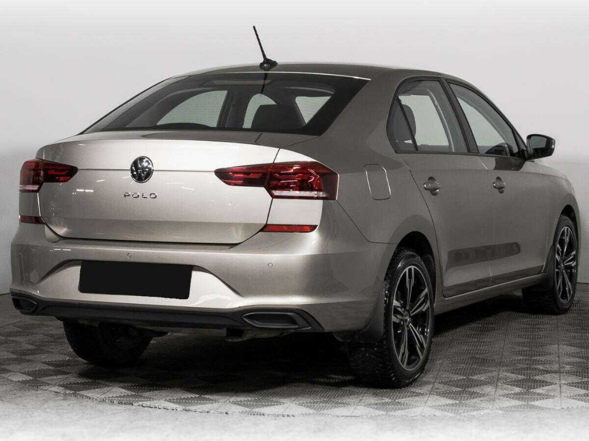 Volkswagen Polo с пробегом — 2021 год. Фото: #4