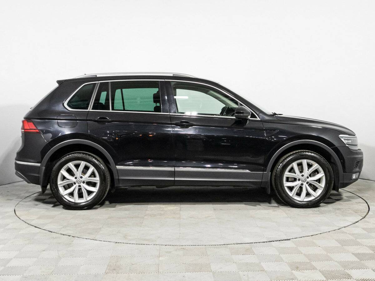 Volkswagen Tiguan с пробегом — 2018 год. Фото: #3