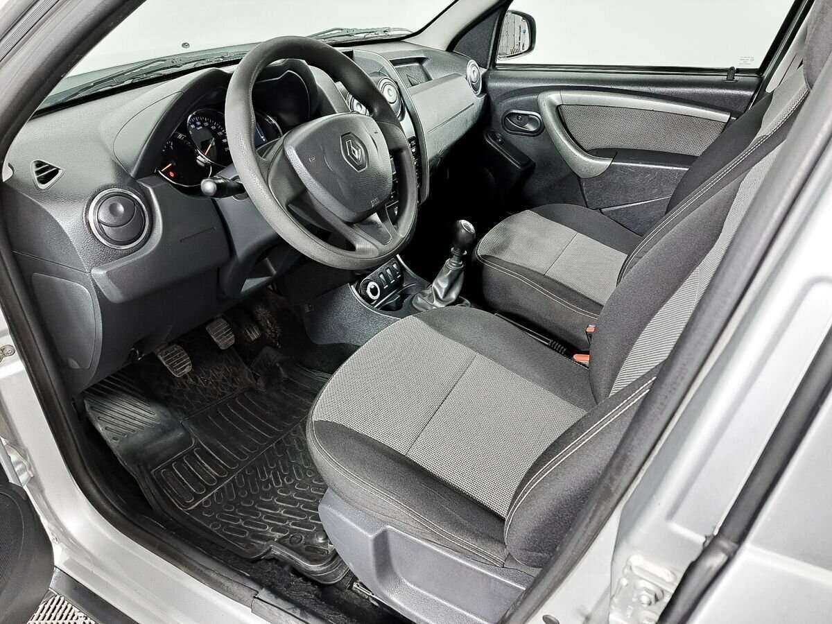 Renault Duster с пробегом — 2016 год. Фото: #12