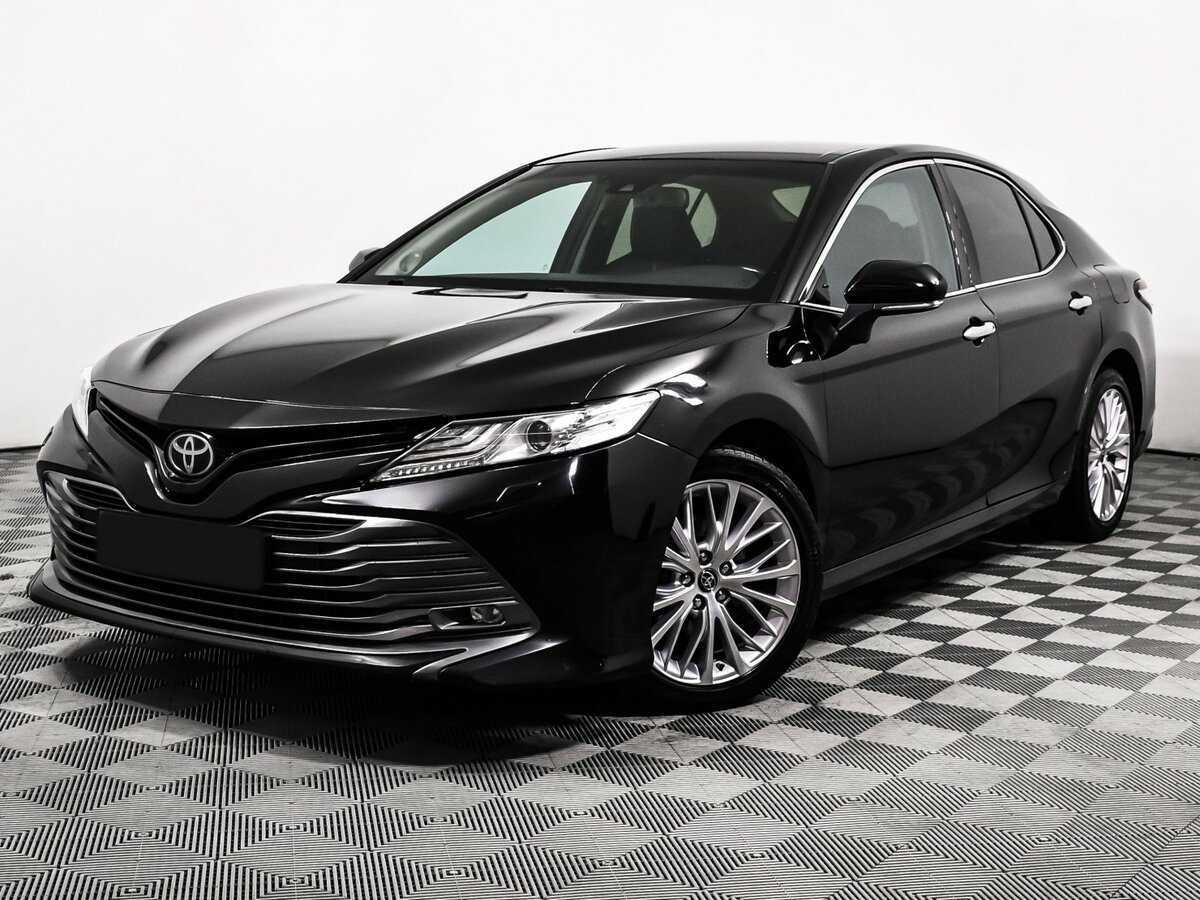 Toyota Camry с пробегом — 2019 год. Посмотреть фото