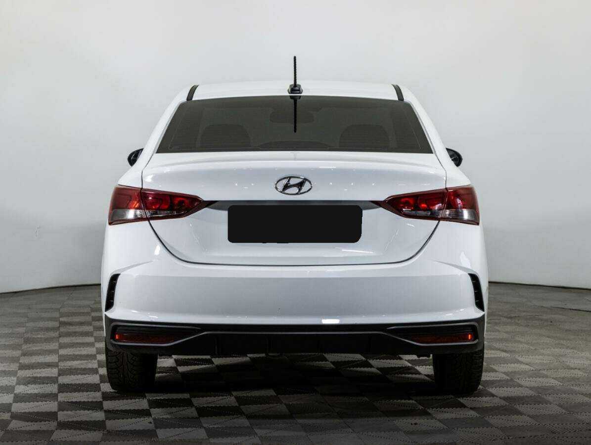 Hyundai Solaris с пробегом — 2020 год. Фото: #5