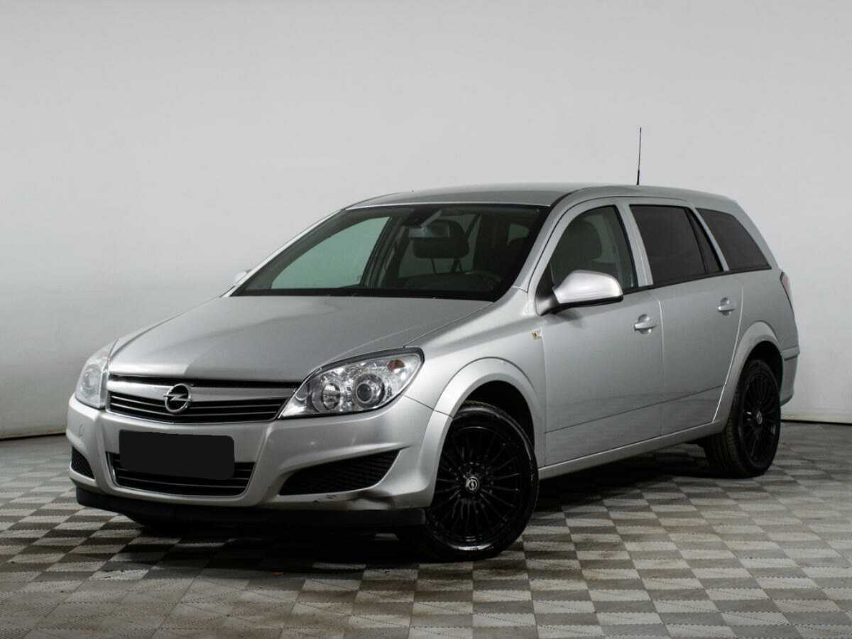 Opel Astra с пробегом — 2014 год. Посмотреть фото