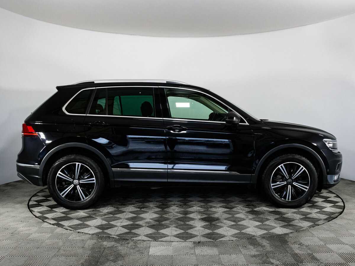 Volkswagen Tiguan с пробегом — 2018 год. Фото: #3