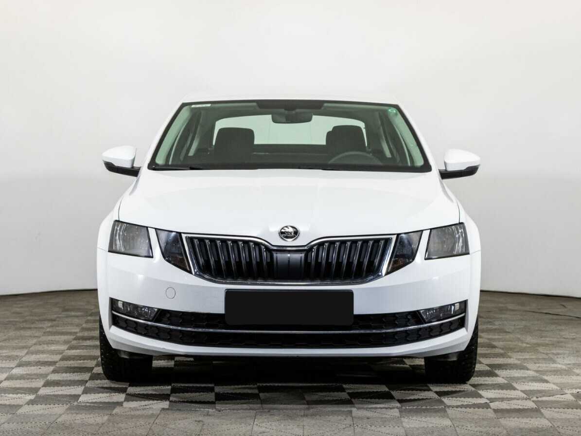 Skoda Octavia с пробегом — 2018 год. Фото: #1