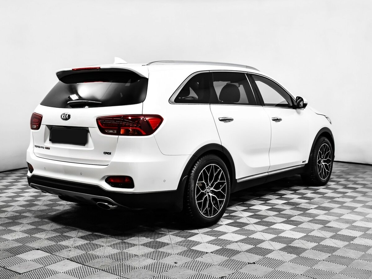 Kia Sorento с пробегом — 2018 год. Фото: #3