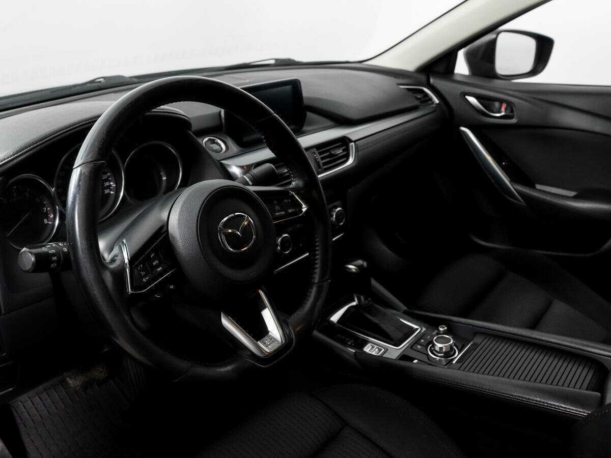 Mazda 6 с пробегом — 2017 год. Фото: #8