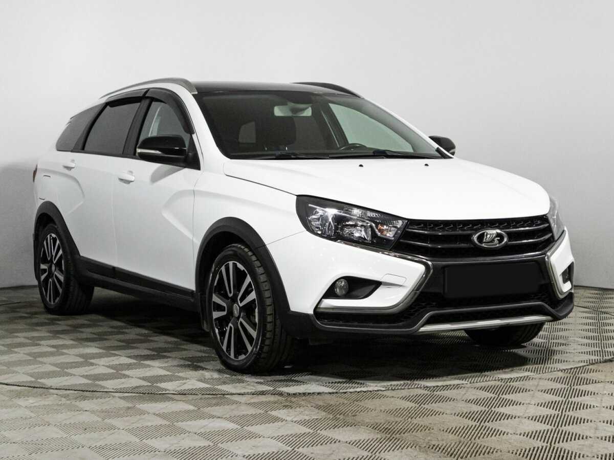 Lada (ВАЗ) Vesta с пробегом — 2018 год. Фото: #2